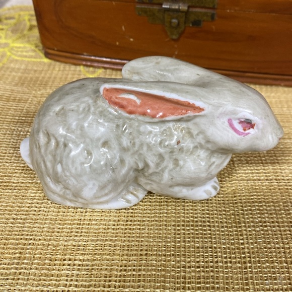 BUNNIES -VINTAGE EASTER CERAMIC BUNDLE - Picture 5 of 6